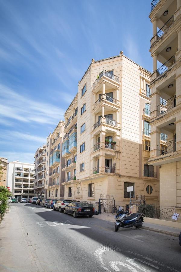 Belmonte Heights - Luxury 3 Bedroom Apartment Sliema Luaran gambar